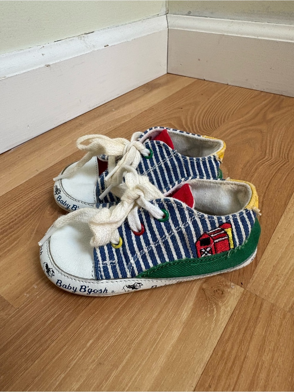 Vintage 1996 Oshkosh Baby B'Gosh Infant Shoes Leather/Canvas Multicolor